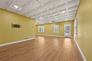 The seller has just made a significant price IMPROVEMENT - photo 48