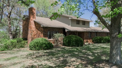 Stockton Lake Home For Sale in Stockton Missouri