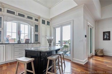 $869000.00 HISTORIC DOWNTOWN FAYETTEVILLE PENTHOUSE - 3 Bedrooms