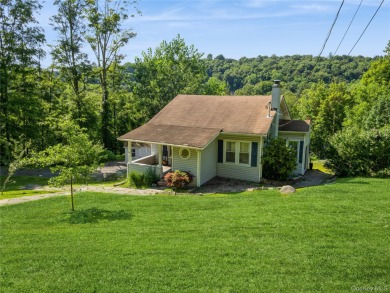 (private lake, pond, creek) Home Sale Pending in Carmel New York