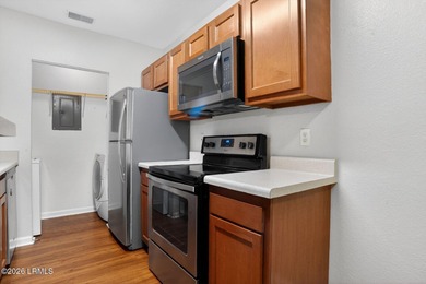 Located in the gated Plantation Point community, this 3 bedroom