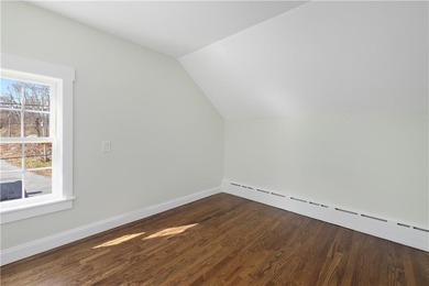 Welcome to your dream home at 2 Birch Street, a charming and - photo 23