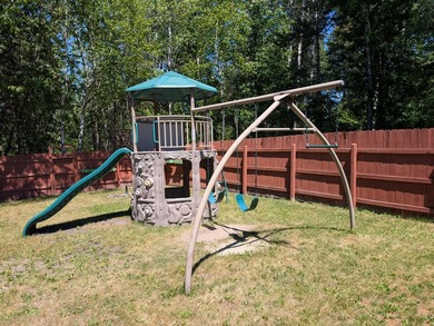 Welcome home to this solid, well-maintained property nestled in - photo 24