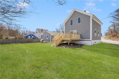Welcome to your dream home at 2 Birch Street, a charming and - photo 36