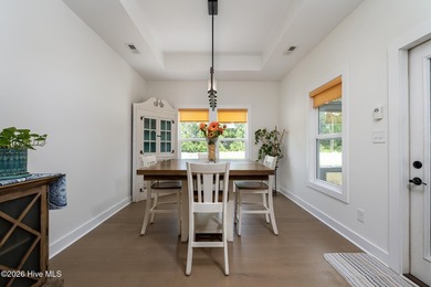 Beautifully maintained and thoughtfully designed, this 2 - photo 20