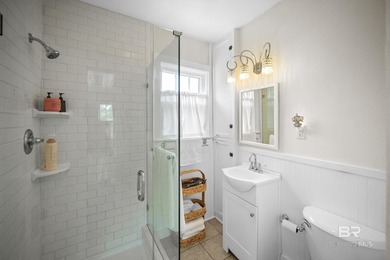 Live the Fairhope lifestyle in this adorable Bluff cottage at - photo 22