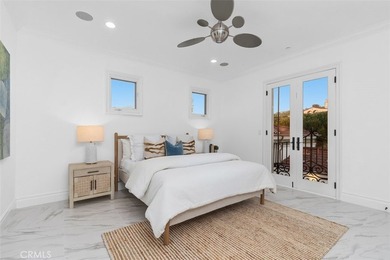 Perched at the highest point in Crystal Cove, 14 Rockshore Bluff - photo 24
