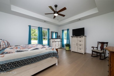 Beautifully maintained and thoughtfully designed, this 2 - photo 25