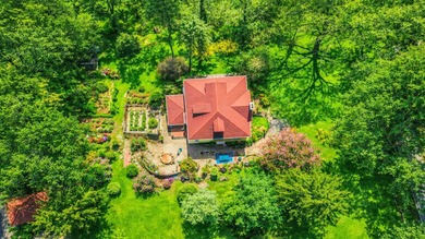 Welcome to a rare and enchanting property in the prestigious - photo 5