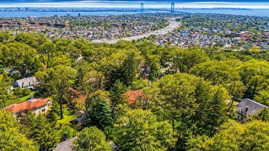 Welcome to a rare and enchanting property in the prestigious - photo 9