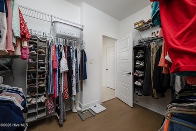 Beautifully maintained and thoughtfully designed, this 2 - photo 30