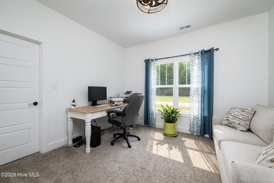 Beautifully maintained and thoughtfully designed, this 2 - photo 33