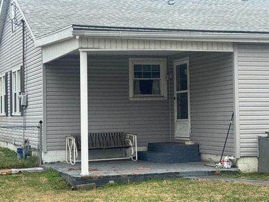 Charming one-level home in Henderson situated on a deep corner