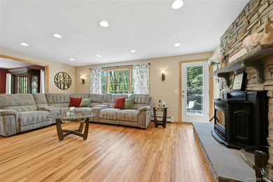 Timeless & Classic, Refined & Elegant, This Impeccable Four - photo 10