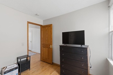 Amazing opportunity to own a cash-flowing duplex with future - photo 11