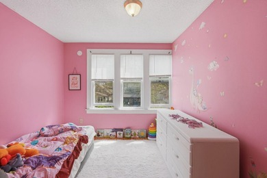 Amazing opportunity to own a cash-flowing duplex with future - photo 12