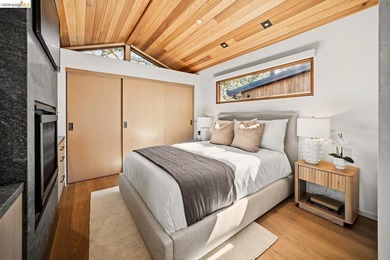 Newly constructed home just off Ocean Avenue on Casanova Street - photo 15
