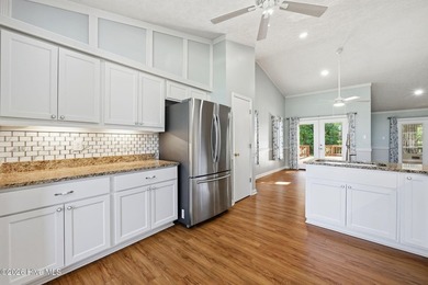 Designed with comfort and easy living in mind, this beautifully - photo 19