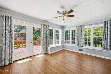 Designed with comfort and easy living in mind, this beautifully - photo 21