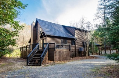 Lake Home For Sale in Ellijay, Georgia