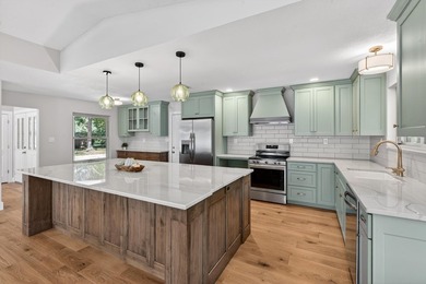 Experience the perfect blend of luxury, craftsmanship, and - photo 3
