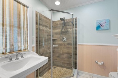 **Bikini Bottom - Gulf Front Living at Its Finest** Welcome to - photo 24