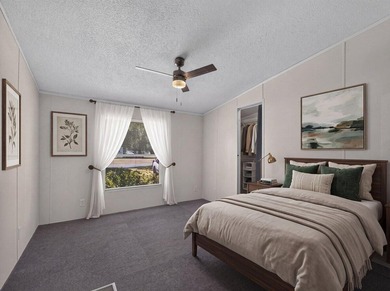 Welcome to 623 Barn Road in Bonneau, a beautifully updated - photo 25