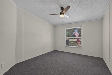 Welcome to 623 Barn Road in Bonneau, a beautifully updated - photo 29