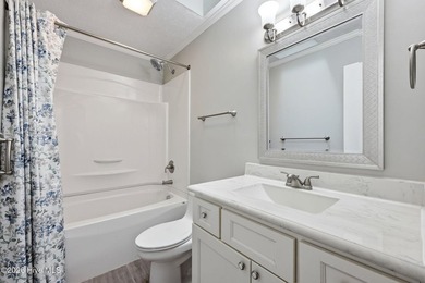 Designed with comfort and easy living in mind, this beautifully - photo 31