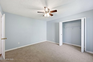 Designed with comfort and easy living in mind, this beautifully - photo 32