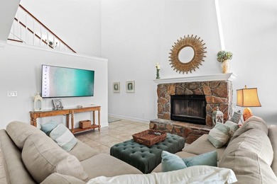 Turn-Key Gulf View Townhome in Destin | Active Vacation Rental | - photo 2