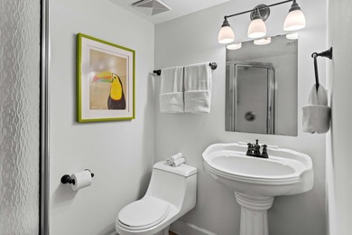 Turn-Key Gulf View Townhome in Destin | Active Vacation Rental | - photo 6