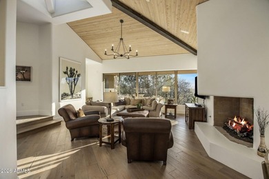 Timeless desert architecture meets refined modern livingpletely - photo 14