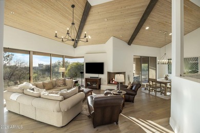 Timeless desert architecture meets refined modern livingpletely - photo 15