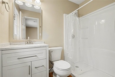 Completely renovated and move-in ready, this 3-bedroom, 2-bath - photo 15