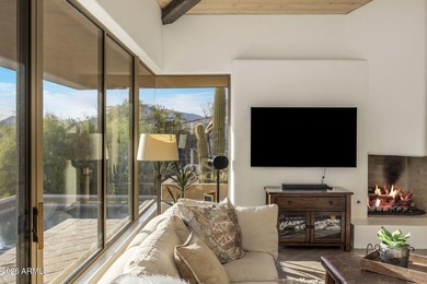 Timeless desert architecture meets refined modern livingpletely - photo 16