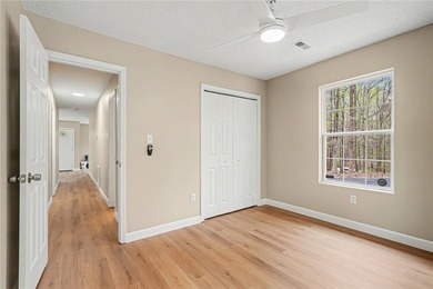 Completely renovated and move-in ready, this 3-bedroom, 2-bath - photo 20