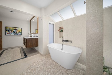 Gorgeous bridge level Kapalua Bay Villa. Roll your luggage - photo 43