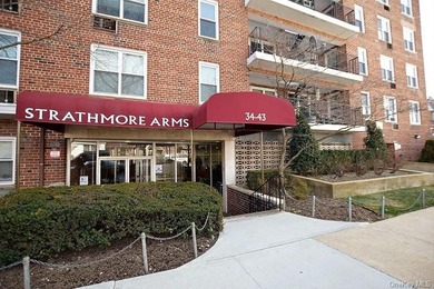 Location, Location, Location! Come and view this Warm and Sunny - photo 13