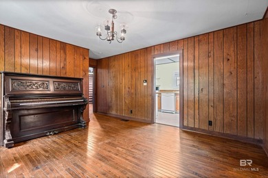 Historic Fairhope Cottage in the Fruit & Nut District - Walk to - photo 14