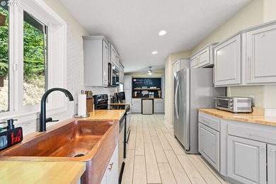 ATTN: VACATION RENTAL/ STR INVESTORS!!ESCAPE TO THE OREGON COAST - photo 16