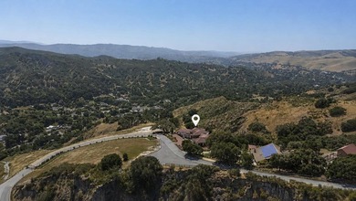 Located behind a private gate on 19.22 acres in San Benancio - photo 19
