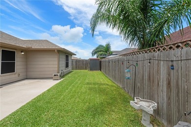 Welcome to 2218 Spoonbill, a move-in ready gem on the desirable - photo 26
