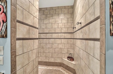 Discover luxury & privacy in this exquisite executive home. This - photo 34