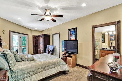 Discover luxury & privacy in this exquisite executive home. This - photo 40