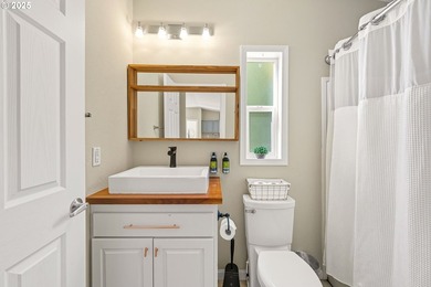 ATTN: VACATION RENTAL/ STR INVESTORS!!ESCAPE TO THE OREGON COAST - photo 40