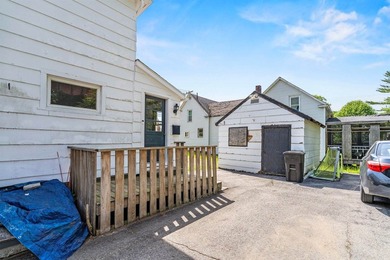Welcome to 22 Pendleton Street in Brewer! This charming - photo 5
