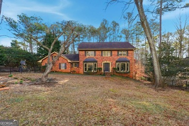 Don't miss this incredible opportunity to own a spacious - photo 3