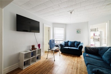 Excellent investment or owner-occupant opportunity in - photo 17