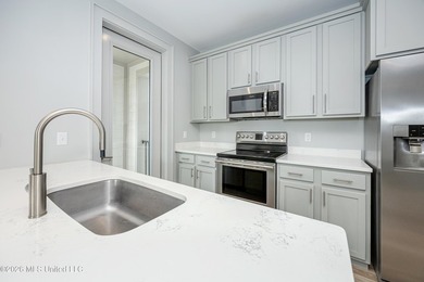 Welcome to luxury-inspired living at Ocean Springs' Inlet - photo 19